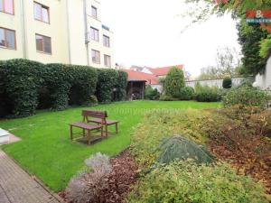 Pronájem bytu 4+1, Praha - Strašnice, U hráze, 140 m2