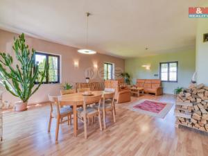 Prodej rodinného domu, Cheb - Podhrad, U Přehrady, 220 m2