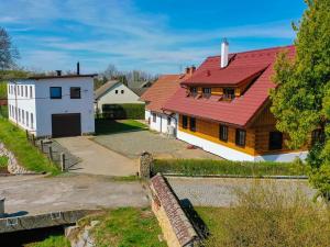 Prodej obchodního prostoru, Lužany, 425 m2
