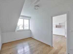 Pronájem bytu 2+kk, Praha - Dejvice, Zemědělská, 50 m2