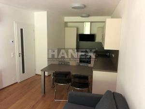 Prodej bytu 2+kk, Praha - Košíře, Naskové, 58 m2