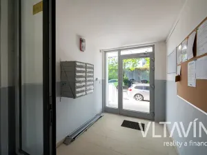 Pronájem bytu 2+kk, Praha - Čimice, Vaňkova, 45 m2