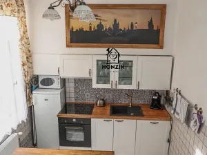 Pronájem bytu 2+1, Praha - Nové Město, Biskupská, 64 m2