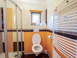 Prodej ubytování, Žacléř, Sadová, 151 m2