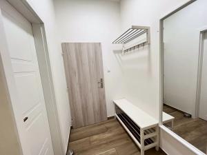 Pronájem bytu 2+kk, Praha - Vinohrady, Mánesova, 70 m2
