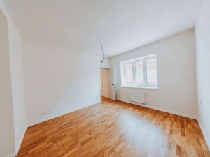 Prodej bytu 3+kk, Praha - Radlice, Na Farkáně III, 80 m2