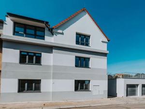 Prodej bytu 3+kk, Praha - Radlice, Na Farkáně III, 80 m2