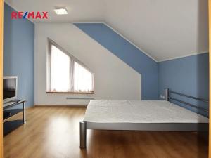 Pronájem bytu 1+1, Vrbová Lhota, Poděbradská, 34 m2