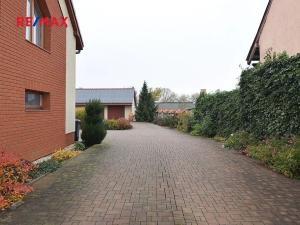 Pronájem bytu 1+1, Vrbová Lhota, Poděbradská, 34 m2