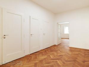 Pronájem bytu 2+1, Praha - Libeň, U libeňského pivovaru, 72 m2
