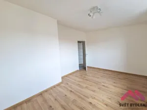 Pronájem bytu 2+kk, Praha - Kyje, Jamská, 42 m2