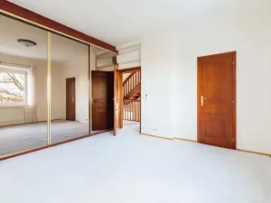Prodej rodinného domu, Praha - Ruzyně, Huberova, 270 m2
