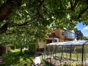 Pronájem rodinného domu, Praha - Suchdol, Na vrchmezí, 110 m2