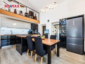 Prodej bytu 5+kk, Jabloňov, 154 m2