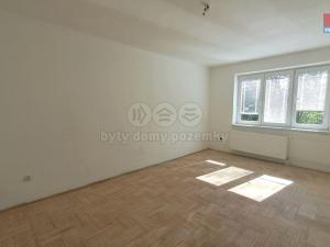 Prodej bytu 2+1, Rýmařov - Janovice, Cihlová, 55 m2