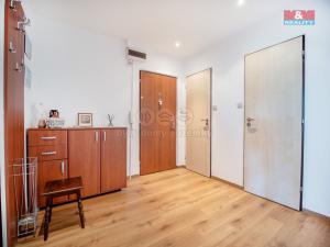 Prodej bytu 3+1, Kutná Hora - Hlouška, Masarykova, 72 m2
