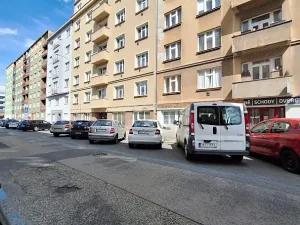 Pronájem bytu 2+1, Praha - Holešovice, Malá Plynární, 57 m2