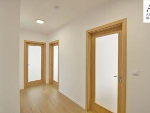 Pronájem bytu 3+kk, Kolín, Janovická, 67 m2