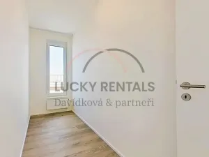 Pronájem bytu 5+kk, Praha - Střížkov, Zásadská, 119 m2