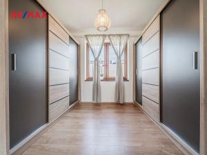Prodej rodinného domu, Kolín, K Ovčárům, 144 m2