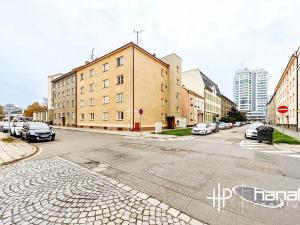 Pronájem bytu 1+1, Olomouc, Jungmannova, 37 m2