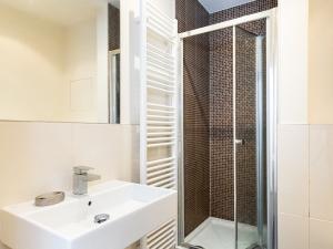 Pronájem bytu 1+kk, Praha - Hlubočepy, Silurská, 33 m2