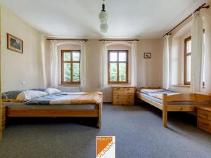 Prodej ubytování, Loučná pod Klínovcem, 370 m2