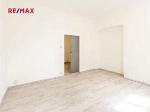Prodej bytu 2+1, Hradec Králové, Zelená, 57 m2