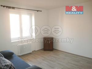 Pronájem bytu 1+1, Pardubice - Bílé Předměstí, Na Okrouhlíku, 30 m2