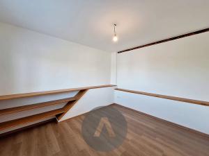 Pronájem bytu 2+kk, Rosice, Trávníky, 40 m2