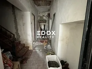 Prodej rodinného domu, Kolín, Husovo náměstí, 250 m2