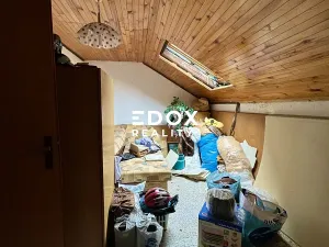 Prodej rodinného domu, Kolín, Husovo náměstí, 250 m2