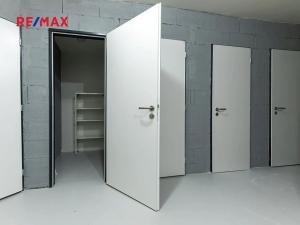 Pronájem bytu 2+kk, Plzeň, Otýlie Beníškové, 47 m2