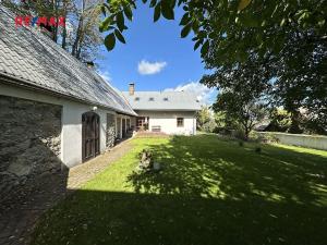 Prodej rodinného domu, Holetín, 800 m2