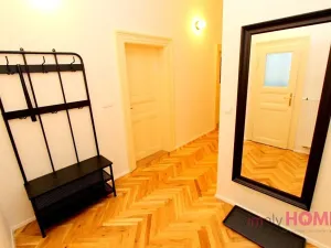 Pronájem bytu 3+kk, Praha - Žižkov, Husitská, 84 m2
