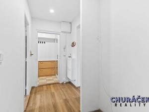 Prodej bytu 3+kk, Praha - Kobylisy, Bojasova, 73 m2