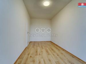 Pronájem bytu 2+kk, Plzeň - Jižní Předměstí, Poděbradova, 44 m2