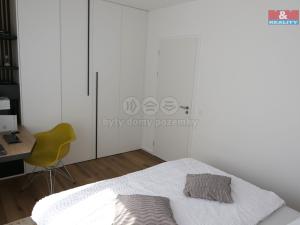 Pronájem bytu 2+kk, Praha - Horní Měcholupy, 52 m2