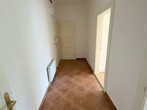 Pronájem bytu 2+kk, Praha - Břevnov, Bělohorská, 60 m2