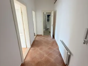 Pronájem bytu 2+kk, Praha - Břevnov, Bělohorská, 60 m2
