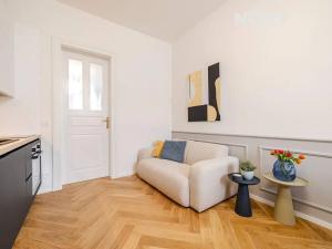 Prodej bytu 2+kk, Praha - Vinohrady, Velehradská, 45 m2