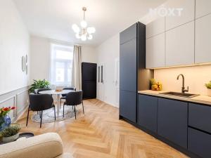 Prodej bytu 2+kk, Praha - Vinohrady, Velehradská, 45 m2