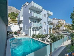 Prodej vily, Omiš, Chorvatsko, 600 m2