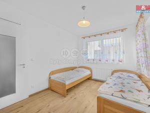 Prodej bytu 3+kk, Praha - Dolní Počernice, Černodolská, 64 m2