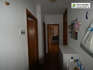 Prodej rodinného domu, Novi Vinodolski, Chorvatsko, 200 m2