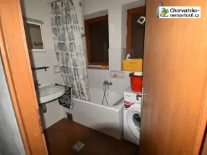Prodej rodinného domu, Novi Vinodolski, Chorvatsko, 200 m2
