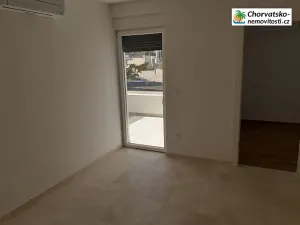 Prodej rodinného domu, Novalja, Chorvatsko, 110 m2