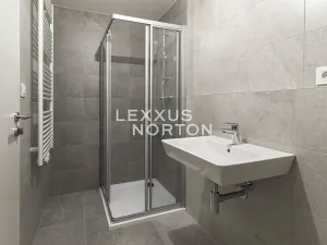 Prodej bytu 2+kk, Praha - Hostavice, Českobrodská, 60 m2