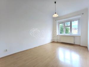 Pronájem bytu 2+kk, Praha - Libeň, Lindnerova, 44 m2