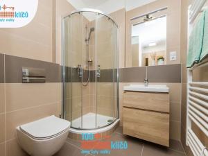 Pronájem bytu 2+kk, Praha - Lipence, Černošická, 48 m2